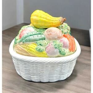 Fitz & Floyd Garden Basket Ironstone 2.5 Qt. Covered Dish Majolica Style 1989